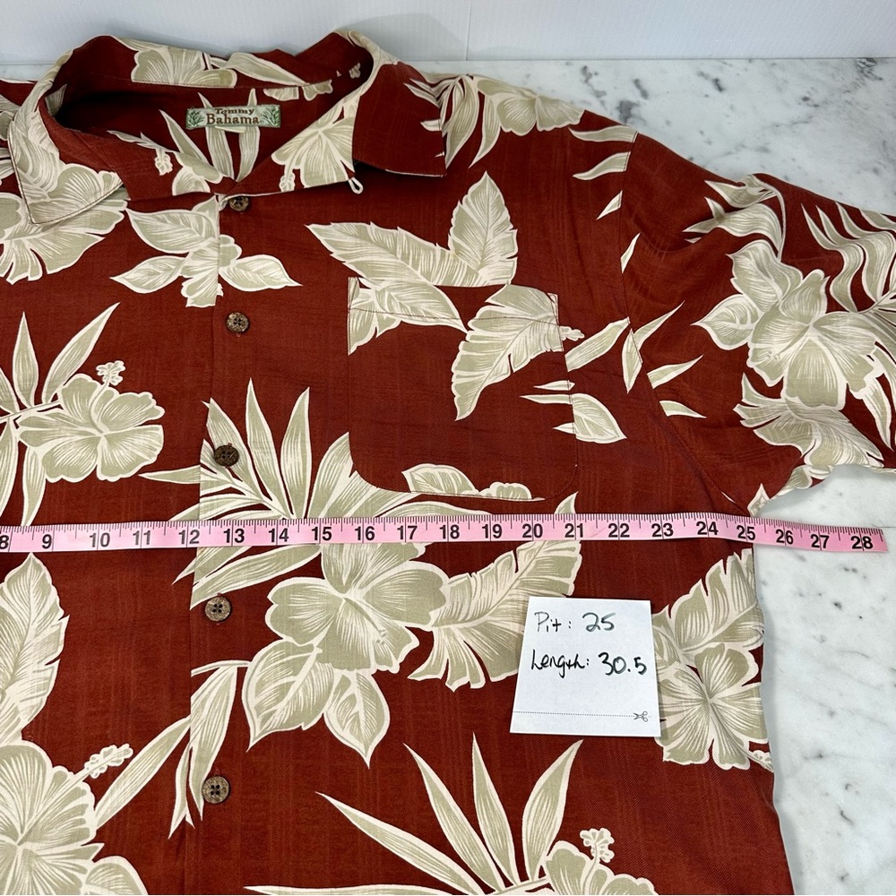 TOMMY BAHAMA Silk Shirt Size XL Short Sleeve Side Slit Button Down Leaves - Picture 9 of 11